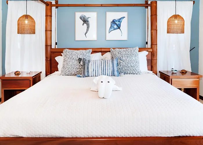 Holiday home Residences At Barrier Reef 10-1c Oceanfront 2 Bedroom By Floreo
