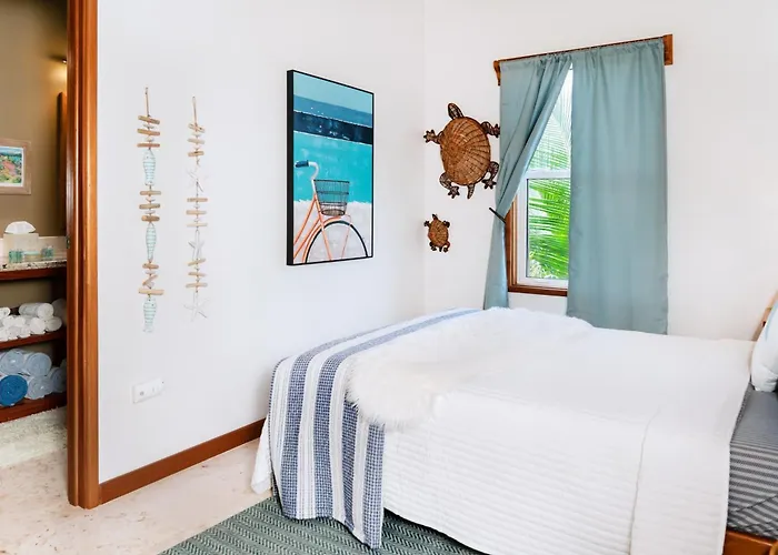 Holiday home Residences At Barrier Reef 10-1c Oceanfront 2 Bedroom By Floreo