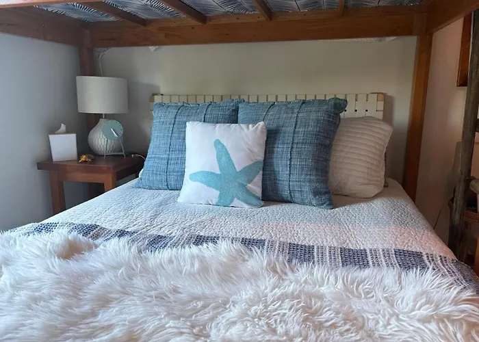 Residences At Barrier Reef 10-1c Oceanfront 2 Bedroom By Floreo